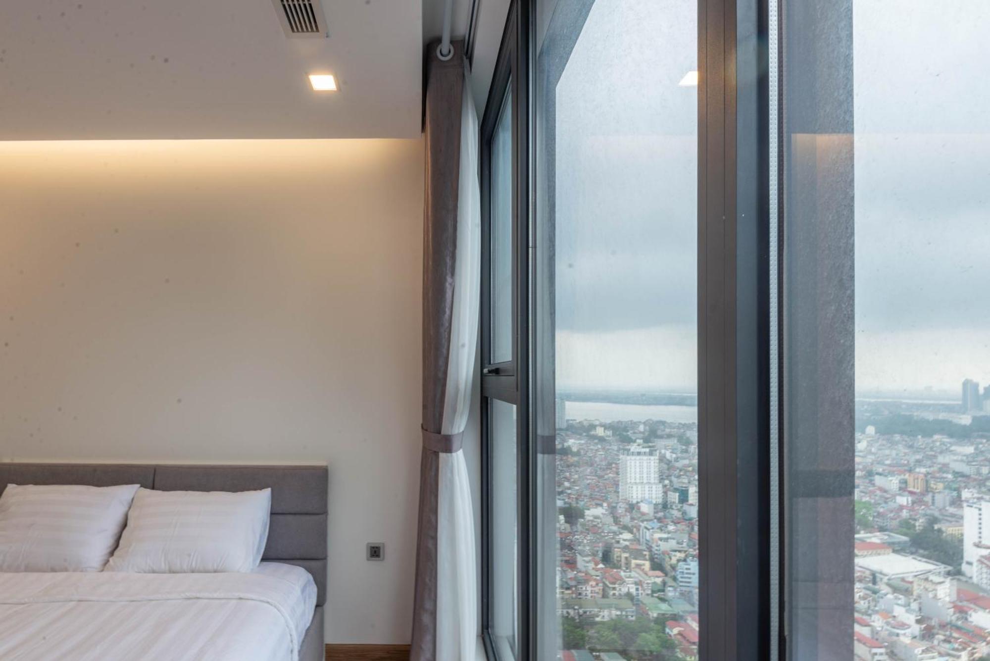 Luxury Serviced Apartment Vinhomes Metropolis Premium Hanói Exterior foto