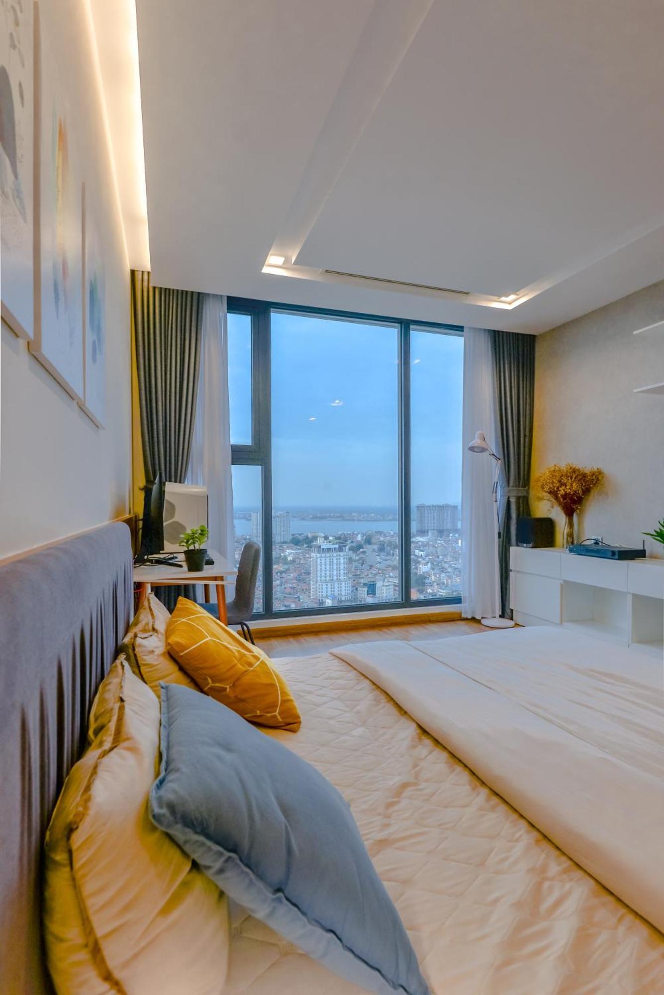 Luxury Serviced Apartment Vinhomes Metropolis Premium Hanói Exterior foto